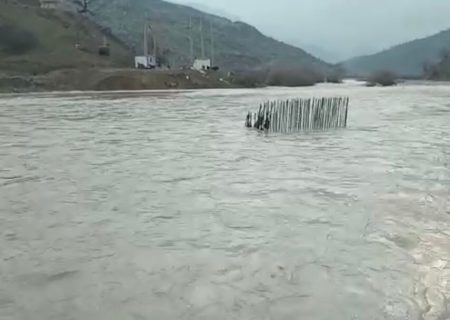 باران که میبارد ، روستای دره شیرون مظلوم تر میشود